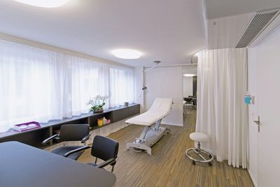 Gardinsystem, Colorama 1 Bioactive, Doctor's Office, Biel, Switzerland