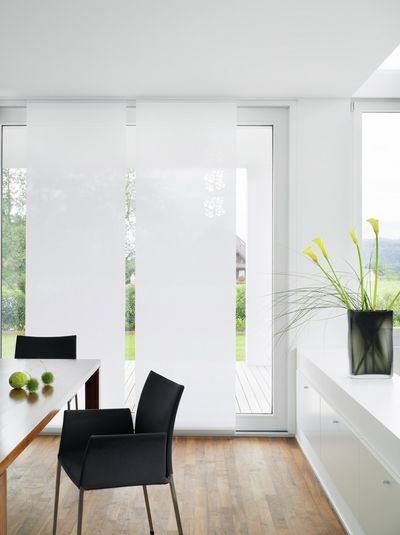 Panelgardiner, SG 2700, Room shot "Private Residence", Emmenbrücke, Switzerland