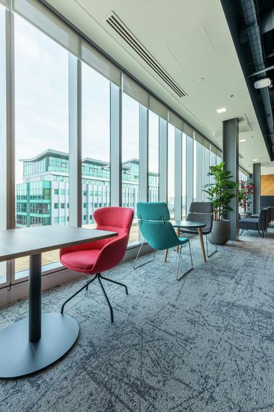 Rullgardiner, SG 4960, Versascreen 1-10%, Virgin Money, Glasgow, Scotland, United Kingdom