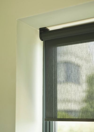 Curtain Systems, SG 4910, Basicscreen 1-10%, Wings Close, Broadstairs, United Kingdom