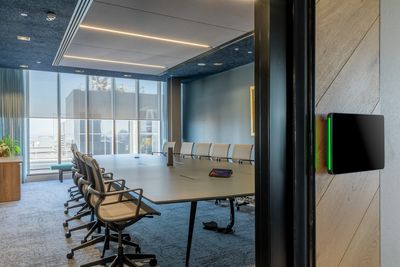 Rullgardiner, SG 4910, Versascreen 1-10%, Virgin Money, Glasgow, Scotland, United Kingdom