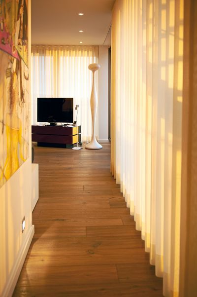 Gardinsystem, SG 5600, Colorama 1, Room shot "Penthouse Herkulesblick", Kassel, Germany, Wave